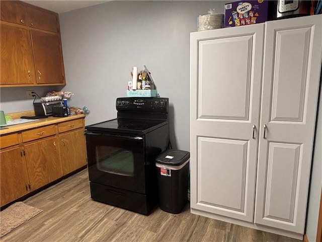 402 W Innes St, Strasburg, MO 64090 - photo 15