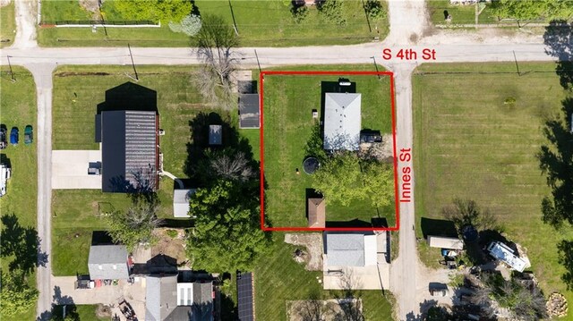 402 W Innes St, Strasburg, MO 64090 - photo 41