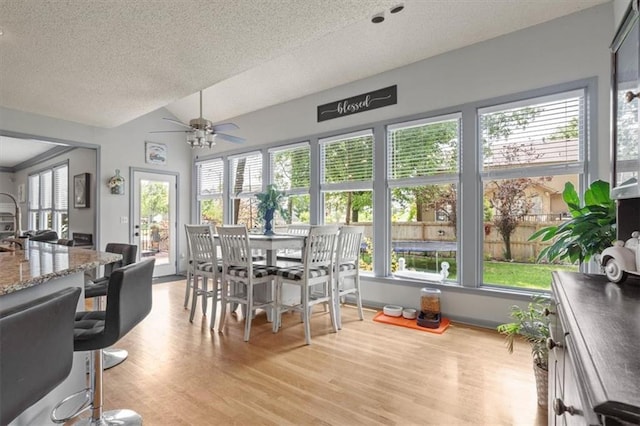 14105 W 115th St, Olathe, KS 66062 - sunroom with lofted ceiling