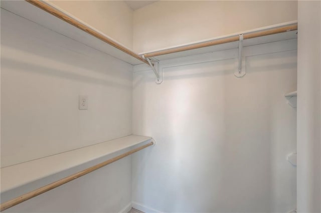 1129 US Highway 50, Centerview, MO 64019 - view of spacious closet