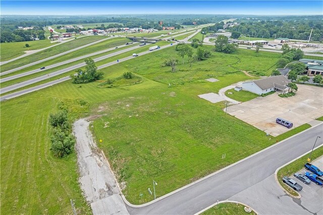 600 Schug Ave, Peculiar, MO 64078 - photo 3