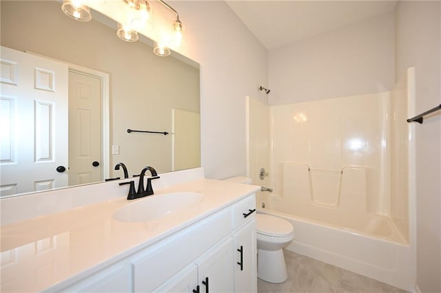 18 Timber Creek Cir, Platte City, MO 64079 - full bath with toilet, vanity, and shower / tub combination