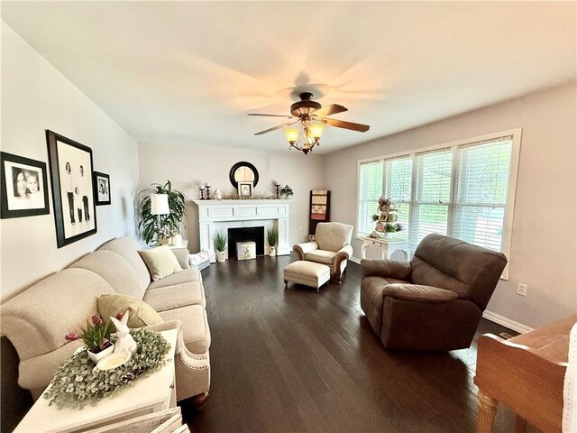 705 W Lincoln St, Maryville, MO 64468 - photo 3