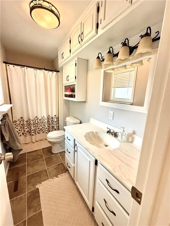 705 W Lincoln St, Maryville, MO 64468 - photo 23