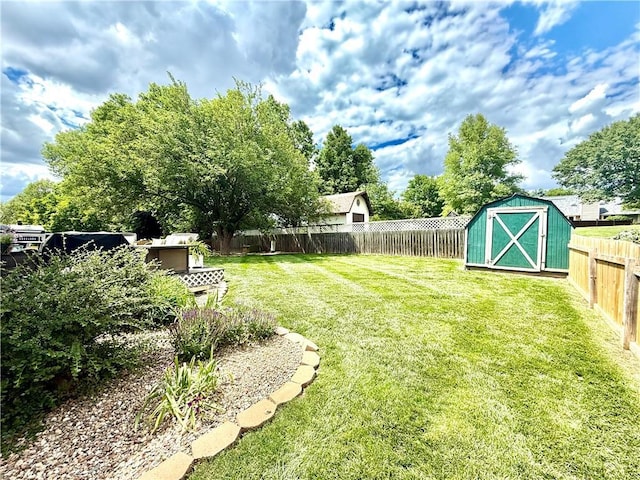 705 W Lincoln St, Maryville, MO 64468 - photo 38
