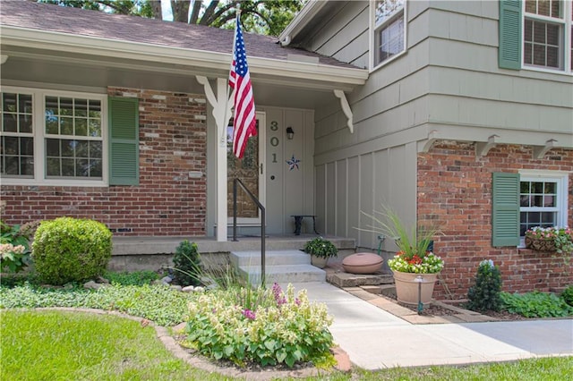 301 W 109th St, Kansas City, MO 64114 - property entrance with brick siding