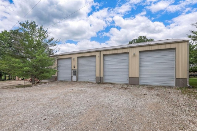 210 SE 200th Rd, Clinton, MO 64735 - view of detached garage