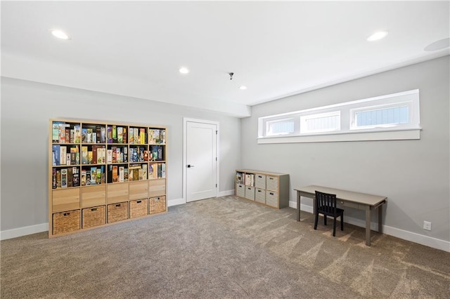 9291 Brownridge St, Lenexa, KS 66220 - living area featuring carpet floors and recessed lighting