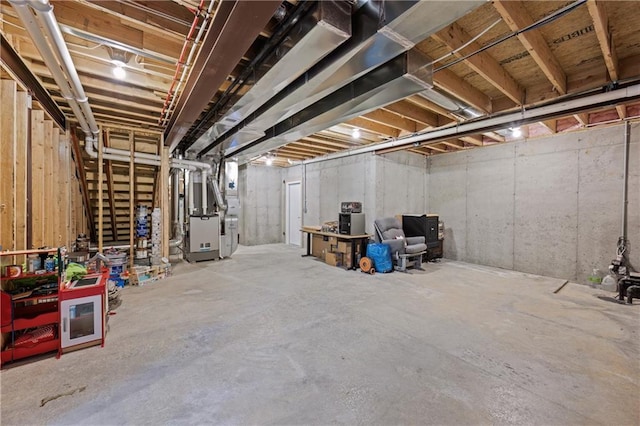 9291 Brownridge St, Lenexa, KS 66220 - unfinished basement with heating unit
