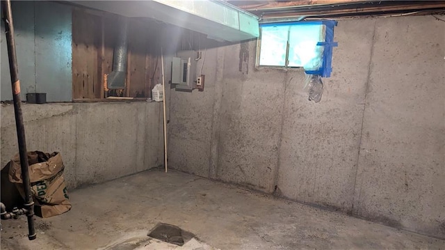 8476 Lane Dr, Raytown, MO 64138 - basement featuring electric panel