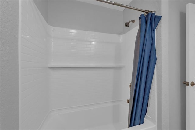 19133 E 15th St N, Independence, MO 64056 - full bath with shower / bath combination with curtain