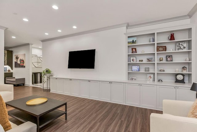 400 W 49th Ter Unit 2106, Kansas City, MO 64112 - living room featuring ornamental molding, dark wood-type flooring, and recessed lighting