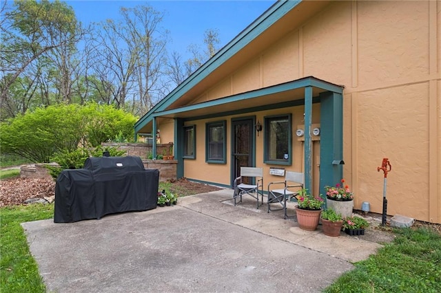 19913 Pepper Tree Rd, Edgerton, KS 66021 - porch featuring a grill