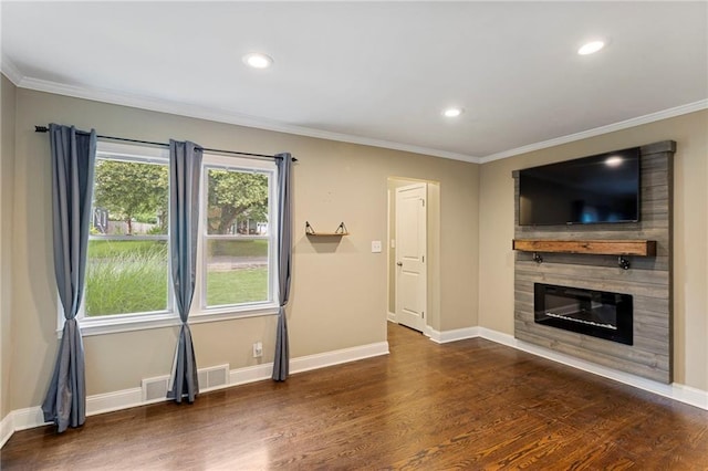 8424 Ward Parkway Plz, Kansas City, MO 64114 - unfurnished living room with wood finished floors, crown molding, a glass covered fireplace, and recessed lighting