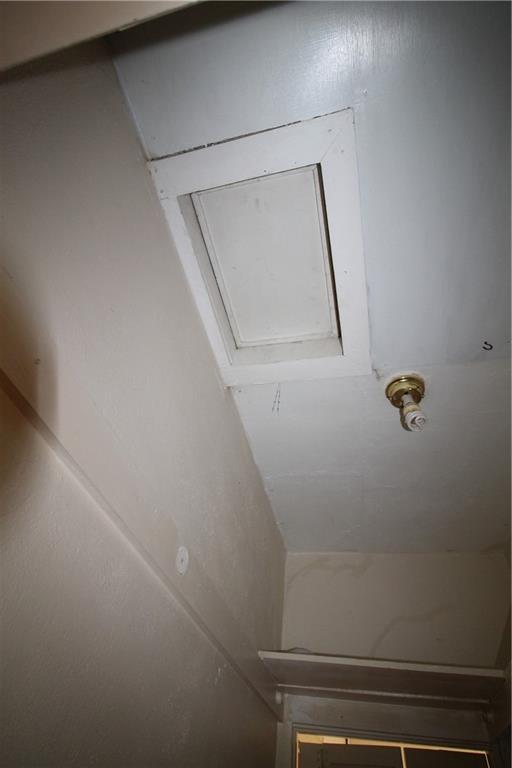228 S Burns St, Independence, KS 67301 - photo 14