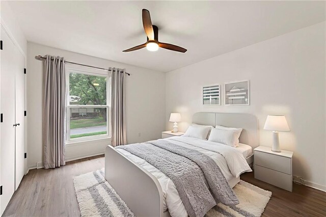 16000 E 28th St S, Independence, MO 64055 - bedroom with light wood-style flooring, baseboards, and ceiling fan