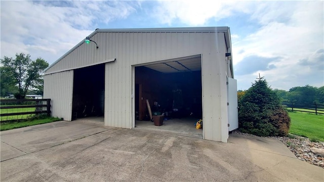 14906 Knorpp Rd, Pleasant Hill, MO 64080 - view of detached garage
