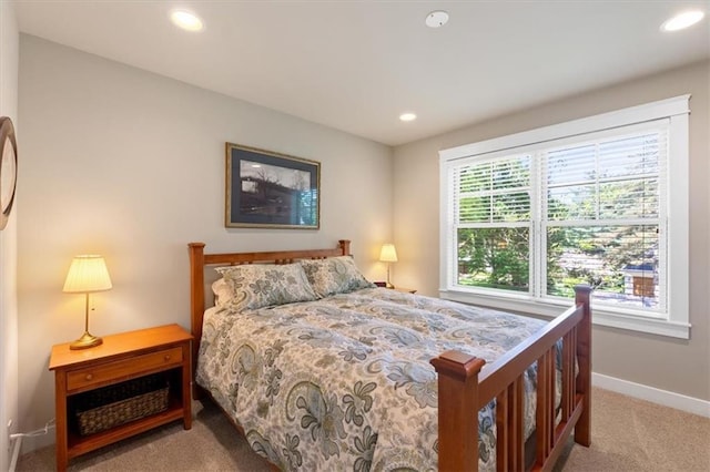 5812 Reinhardt Dr, Fairway, KS 66205 - carpeted bedroom featuring baseboards and recessed lighting