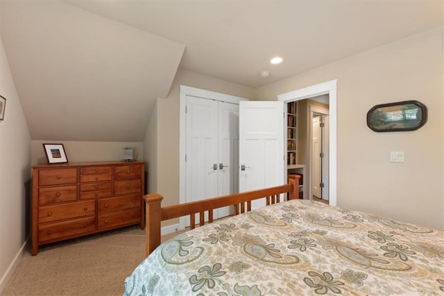 5812 Reinhardt Dr, Fairway, KS 66205 - bedroom featuring carpet, a closet, baseboards, and recessed lighting