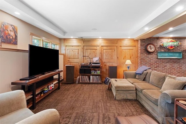 5812 Reinhardt Dr, Fairway, KS 66205 - living room featuring recessed lighting, carpet, and a raised ceiling
