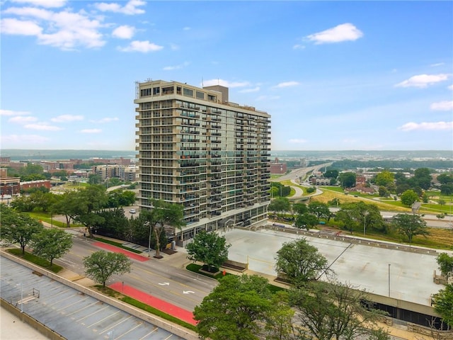 600 E Admiral Blvd Unit 601, Kansas City, MO 64106 - view of building exterior
