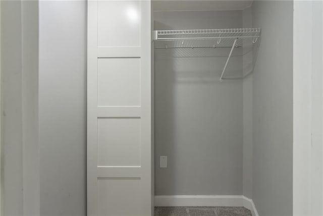 600 E Admiral Blvd Unit 601, Kansas City, MO 64106 - view of closet