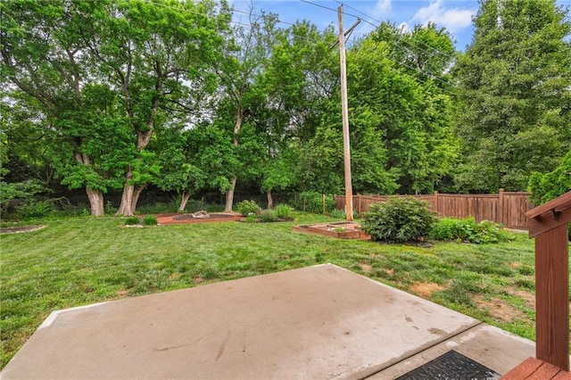 16154 S Canton St, Gardner, KS 66030 - view of yard featuring a patio