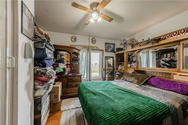 43574 E 224th St, Cowgill, MO 64637 - bedroom featuring a ceiling fan
