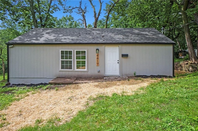 8817 E 49th St, Kansas City, MO 64129 - photo 1