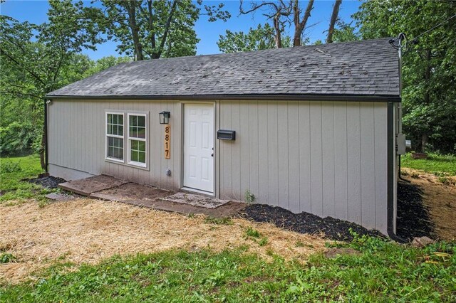8817 E 49th St, Kansas City, MO 64129 - photo 4