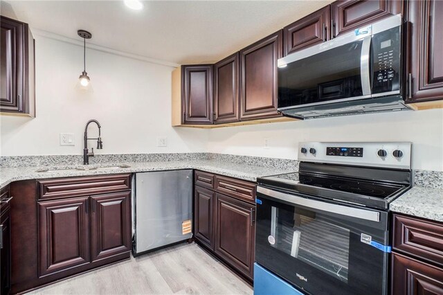 8817 E 49th St, Kansas City, MO 64129 - photo 9