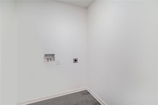 8817 E 49th St, Kansas City, MO 64129 - photo 15