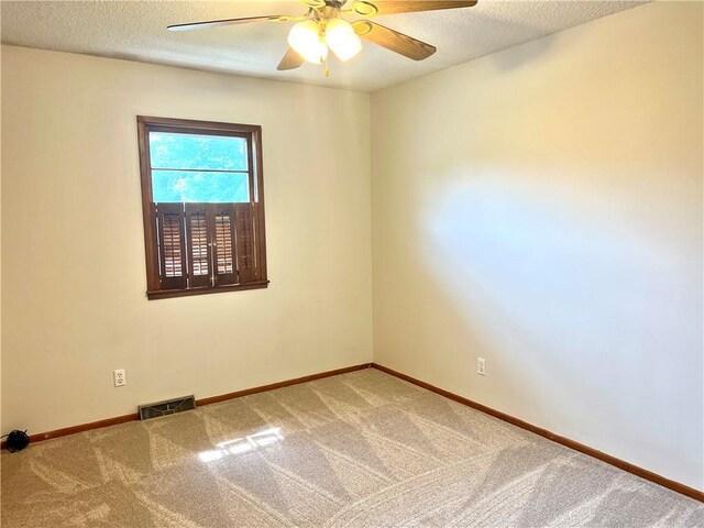 1505 Safari Dr, Saint Joseph, MO 64506 - photo 14