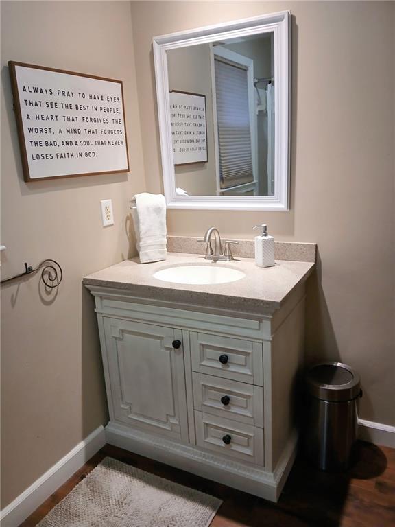 306 Hawthorne Ct, Belton, MO 64012 - photo 29