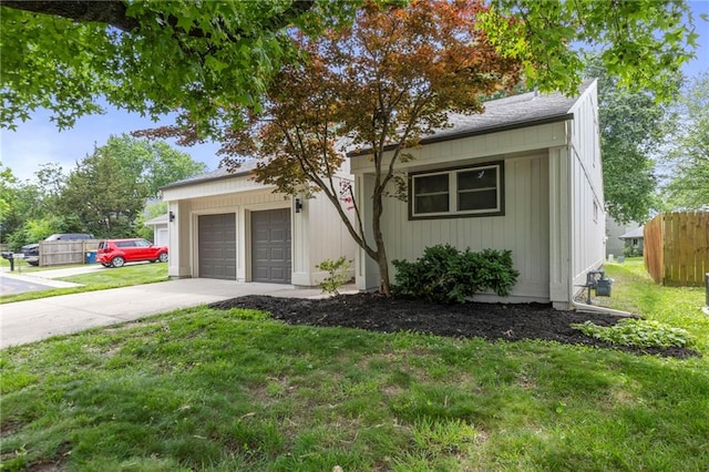 11917 W 66th St, Shawnee, KS 66216 - view of front of house with a garage