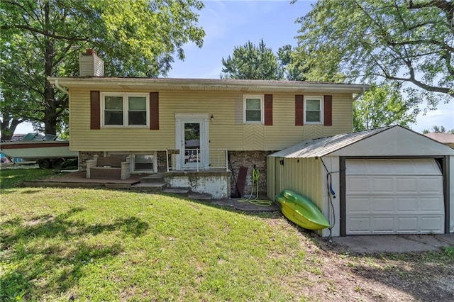 1405 S Vine St, Holden, MO 64040 - raised ranch featuring a chimney, a front lawn, dirt driveway, and a garage