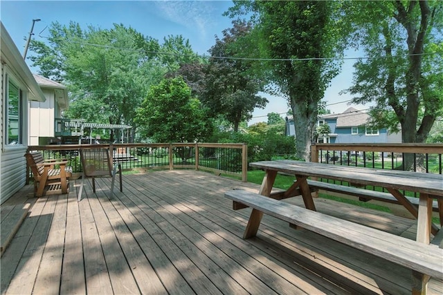 12411 W 100th St, Lenexa, KS 66215 - view of deck