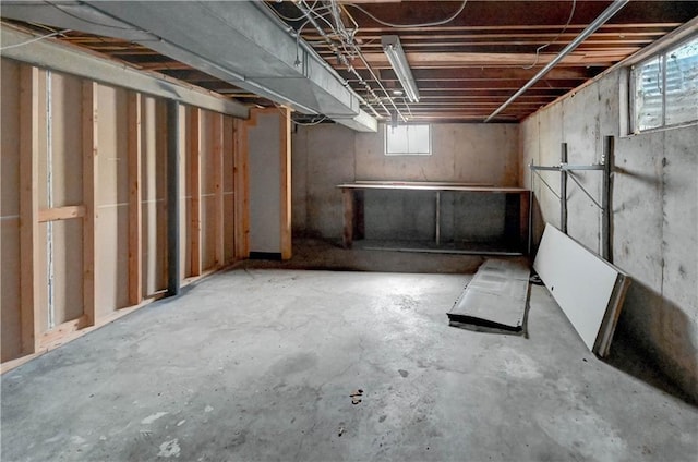 7907 Elm Ave, Raytown, MO 64138 - view of below grade area