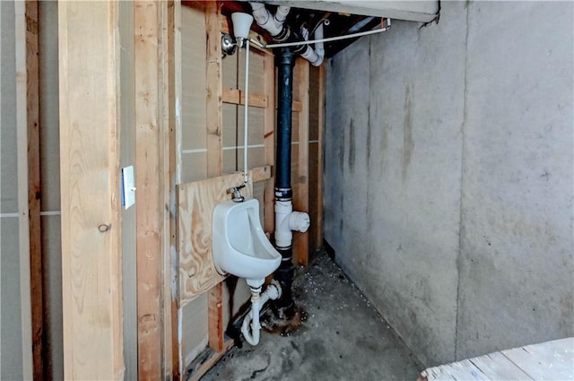 7907 Elm Ave, Raytown, MO 64138 - view of unfinished basement