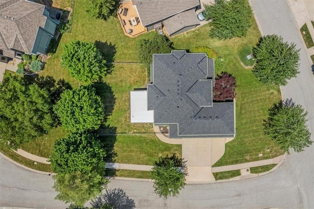 9626 Falcon Valley Dr, Lenexa, KS 66220 - photo 38
