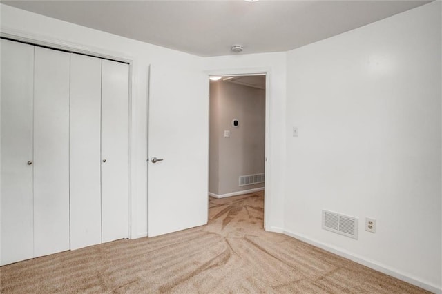 6005 NE 50th St, Kansas City, MO 64119 - unfurnished bedroom featuring carpet flooring and a closet