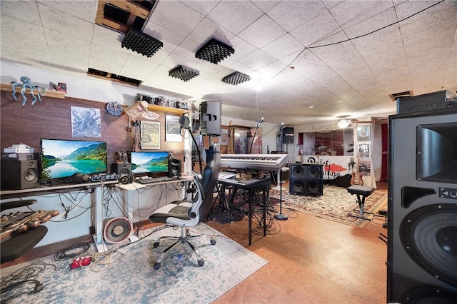 3814 S Outer Belt Rd, Oak Grove, MO 64075 - office space featuring concrete floors
