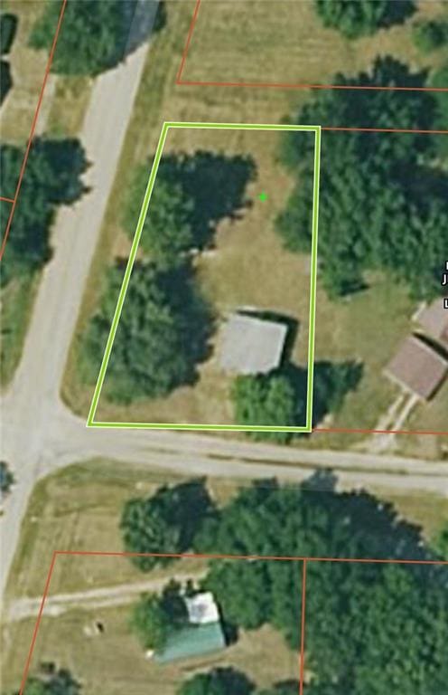 213 Pine St, Colony, KS 66015
