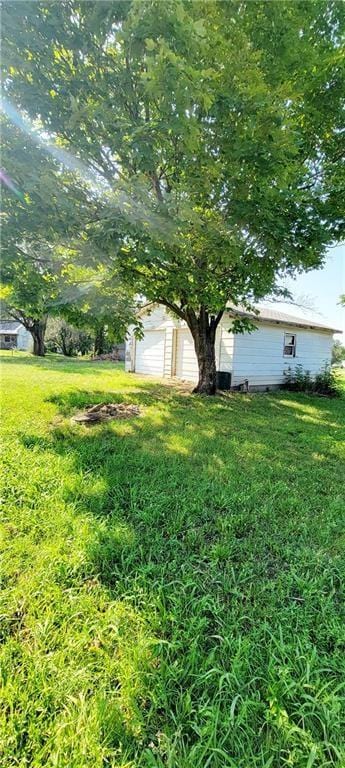 213 Pine St, Colony, KS 66015