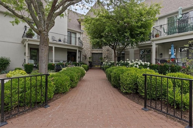 9100 Lamar Ave Unit 107, Overland Park, KS 66207 - surrounding community