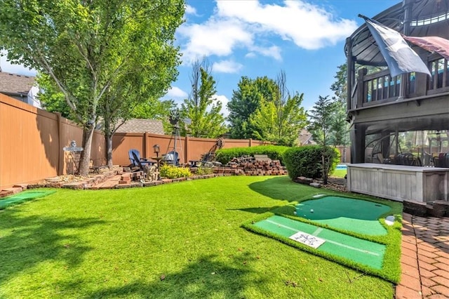 8506 W 155th Pl, Overland Park, KS 66223 - view of yard featuring a putting area