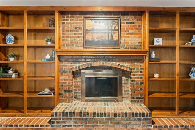 16362 W Briarwood Ct, Olathe, KS 66062 - living room with a fireplace
