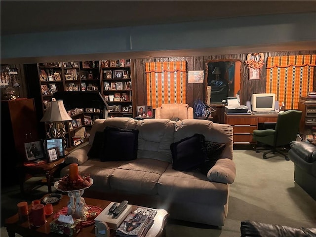 2501 N 73rd Ter, Kansas City, KS 66109 - carpeted living area featuring a desk