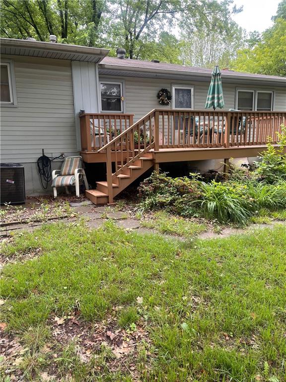 2501 N 73rd Ter, Kansas City, KS 66109 - rear view of property featuring a deck