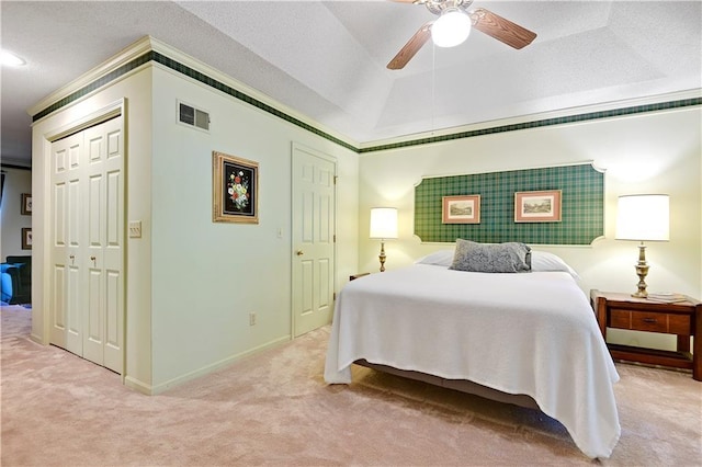 11814 W 149th St, Olathe, KS 66062 - carpeted bedroom featuring ceiling fan and a closet
